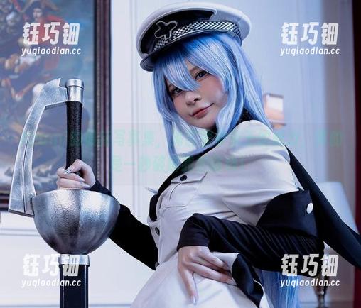 Azami Azami的最新写真集,海因里希亲王的魅力,真的是一秒破解我的防线!