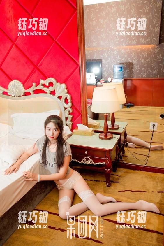 GIRLT果团网-蜜桃Q妹儿 GIRLT果团网 - 看这件和服,蜜桃Q妹儿的原图让我想追溯历史,套图又让我怀疑人生!