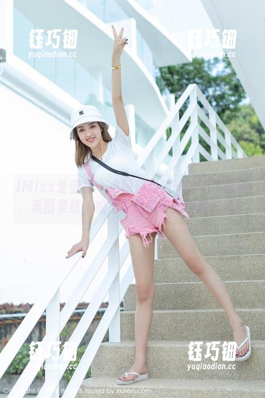 IMiss爱蜜社-小丽莎萌萌哒 IMiss爱蜜社 - 小丽莎萌萌哒的奶牛写真,美图集结,绝不是想象中的牛转乾坤!