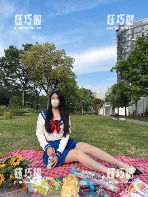 July芝岚 微密圈 - 浴缸的私语:July芝岚在高清图库中的灵动身姿