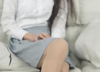 MSLASS梦丝女神 – 跟随可岚的私拍:小白鞋搭配,随便一甩都是‘脚’本实力!