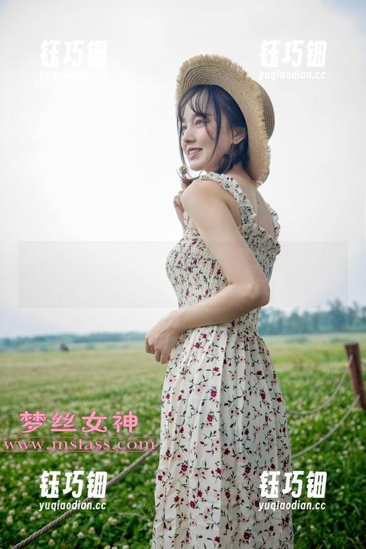 MSLASS梦丝女神-琪琪 MSLASS梦丝女神 - 绕不开的粉嫩诱惑:琪琪图集里的肉丝袜故事