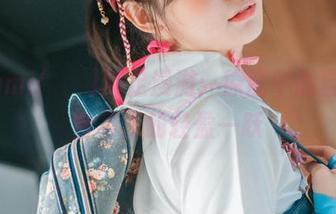 Mimmi(밈미)裸足漫游：原图中的自由，合集里的轻盈一跃