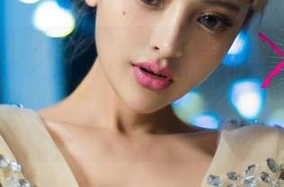 UGirls尤果网 – Abby金金的厨娘故事,分享她的作品集,欢乐厨房大作战开始了!