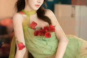 Xiuren秀人网 – 小乔babyb为什么这么自信?裸足高清原图说话!