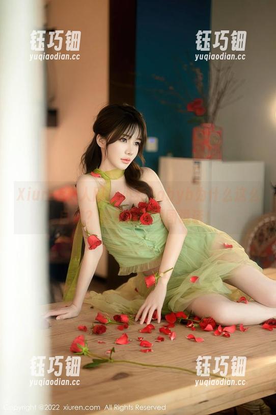 Xiuren秀人网-小乔babyb Xiuren秀人网 - 小乔babyb为什么这么自信?裸足高清原图说话!