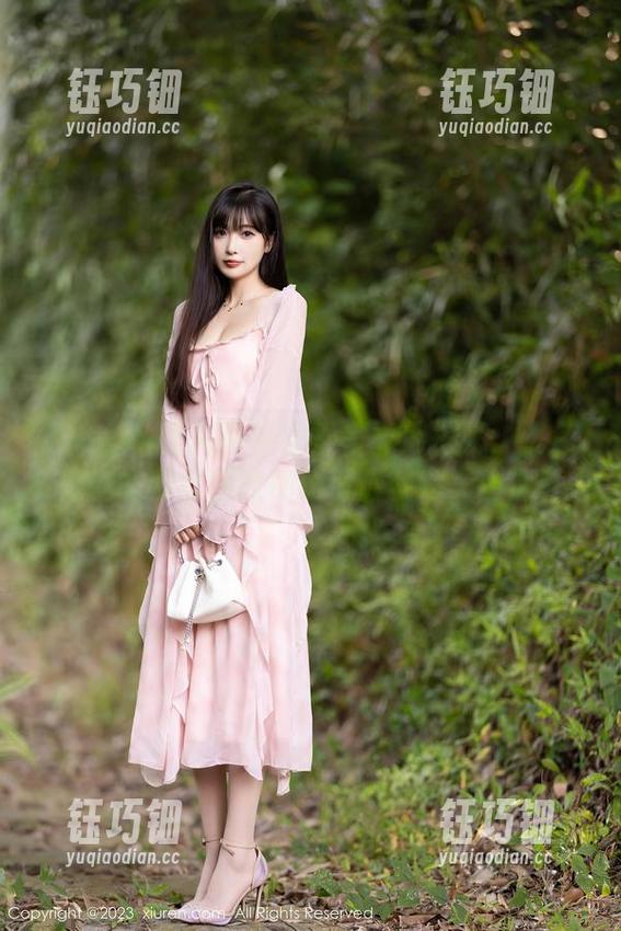 Xiuren秀人网 - 女王写真大揭秘：桃色奶酪的网盘截教你如何成就完美生活！