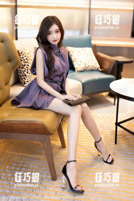 Xiuren秀人网-清水美嘉 Xiuren秀人网 - 当清水美嘉闯入办公室:私拍图片瞬间点燃工作激情!