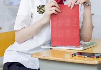 Xiuren秀人网 – 免费分享王心怡婚纱作品，不仅能看到美，还能收获一脸的单身狗伤感！