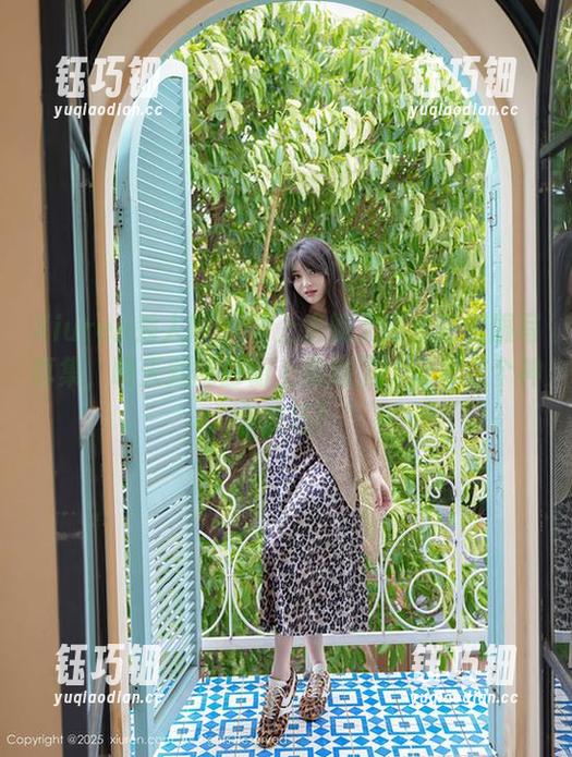 Xiuren秀人网-米妮大萌萌 Xiuren秀人网 - 穿上米妮大萌萌的和服写真集,明天就能去街上奔跑了!分享这个神奇技巧!