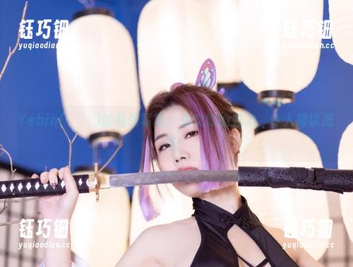 Yebin(전예빈)的私房写真：兔女郎的魅力，令人难以抵挡！