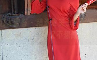 YouMi尤蜜荟 – 精选夏美子校服写真,有点想上学了,但又不想做作业。