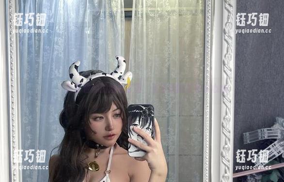 一笑芳香沁 一笑芳香沁的婚纱套图,直击我的某种小心心