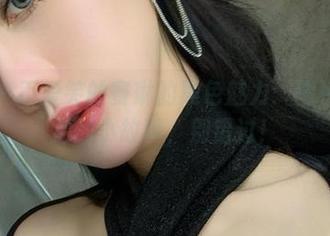 微密圈 – 不爱笑的赛琳的黑色魅力：图片资源背后的小故事，别错过！