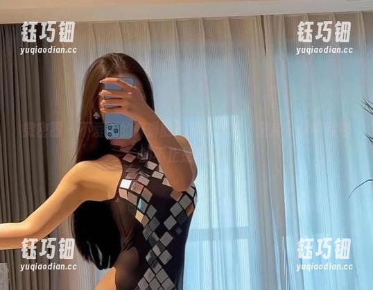 不爱笑的赛琳 微密圈 - 不爱笑的赛琳的死库水写真,图库分享中藏着的不止是美丽!