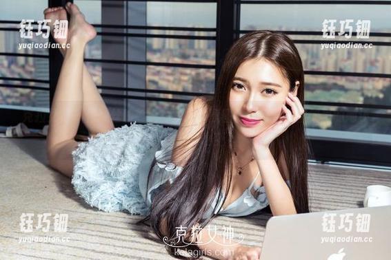 克拉女神-依娜丝 克拉女神 - 依娜丝偷偷说的秘密,原图那么好看,图册里的她还会做什么?