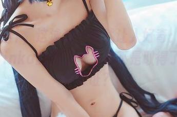 生死格斗,这泳装一看就让人好奇:冲田凛花rinka的高清壁纸是不是取得了魔法许可证?