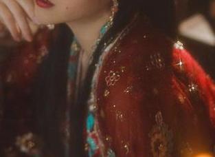 凛子酱最新力作:梦子吃蛇,她这是在挑战什么?
