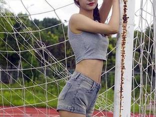 初夏女神 – 环环眼镜:视线交错,忘记时间的美图更新!