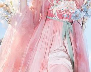 夏夏子带你开启睡衣新世界：崩坏：星穹铁道写真更新啦！你绝对想不到的夏日‘床上风景’