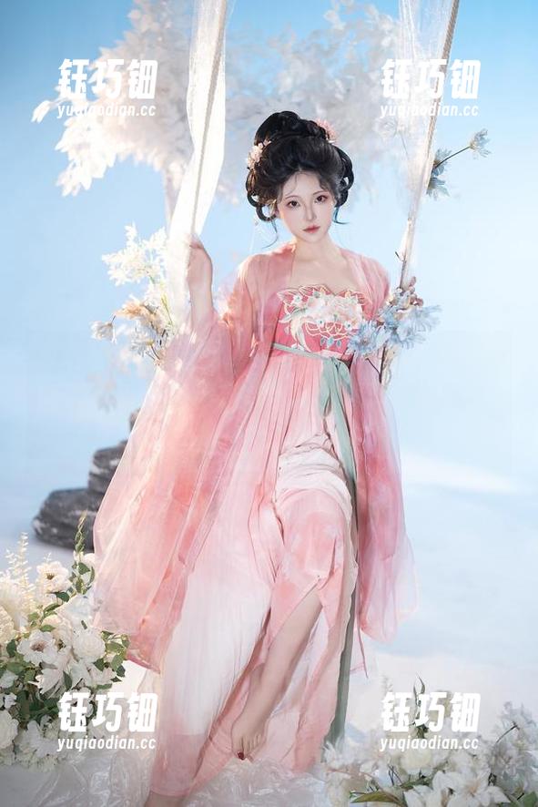夏夏子 夏夏子带你开启睡衣新世界:崩坏:星穹铁道写真更新啦!你绝对想不到的夏日‘床上风景’