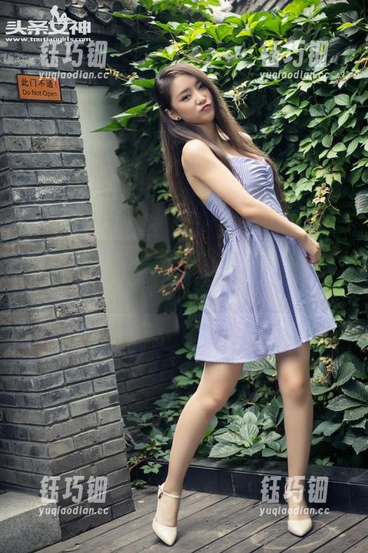 头条女神-易阳 头条女神 - 福利来袭!易阳在逝水流年里的神秘图集,你敢看吗?