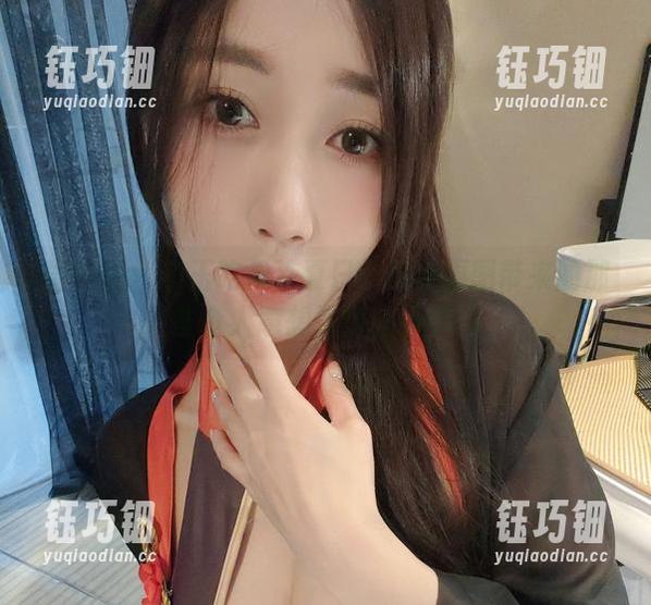 小玉吃果冻 微密圈 - 小玉吃果冻夏日:最新原图带来的那些令人意想不到的小瞬间