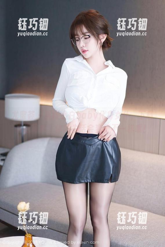 尤蜜荟-樱小白baby 尤蜜荟 - 当樱小白baby化身女仆,下载这组写真,你的生活会变得不一样哦!