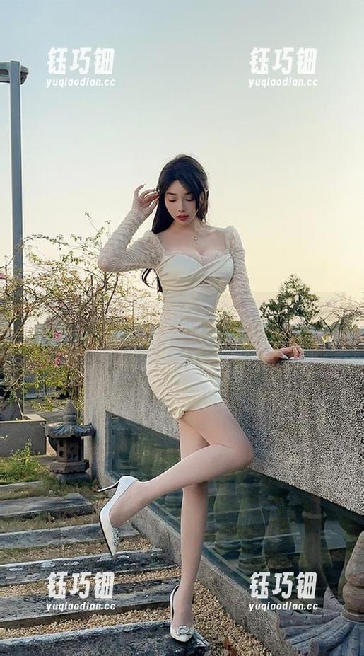 徐莉芝 微密圈 - 我就想问问,徐莉芝的泳衣可以充值‘下载’吗?