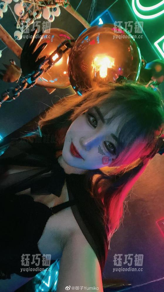 御子Yumiko 一双高跟鞋的故事:御子Yumiko的私拍分享