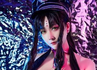 在这里,念念_D的美脚图集让你怀疑人生:我的脚竟然不够美!