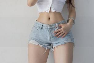 微密圈 – 文茜cool清纯写真：一个网盘，两个选择——下载还是不下载？
