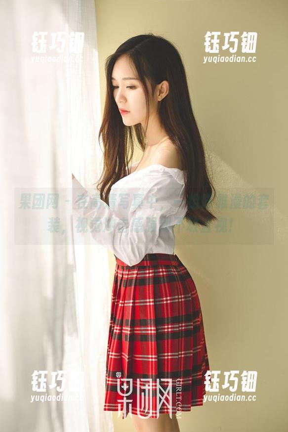 果团网-陈雅漫 果团网 - 在高清写真中,一组陈雅漫的套装,视觉冲击感强到不敢直视!