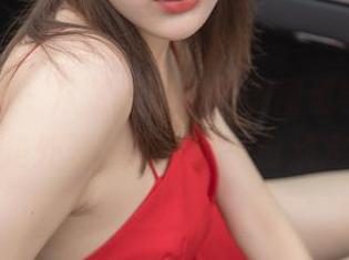 梦丝女神 – 从芷若姑娘的美图里学到,女神不仅是外表,还有那一份淡定的气质