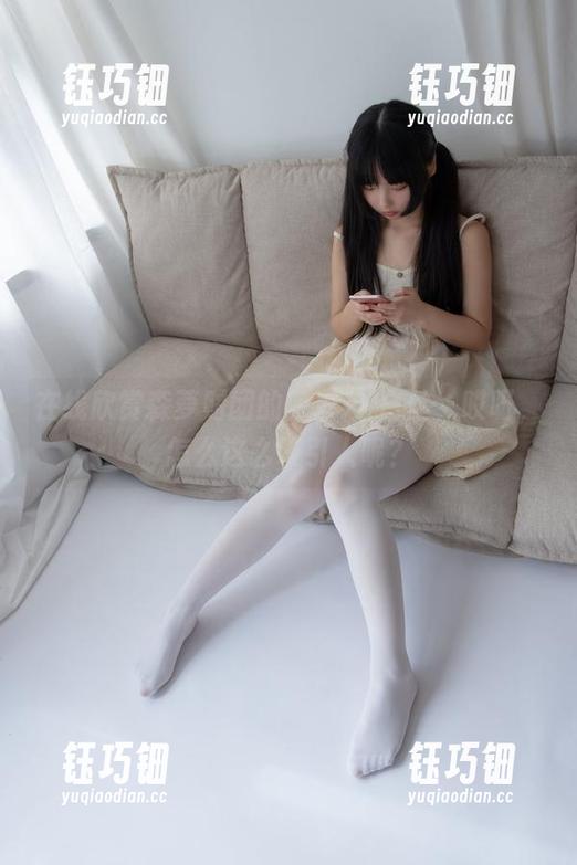 森萝财团 在线欣赏森萝财团的教室JK白丝,哎呀,怎么这么吸引人呢?