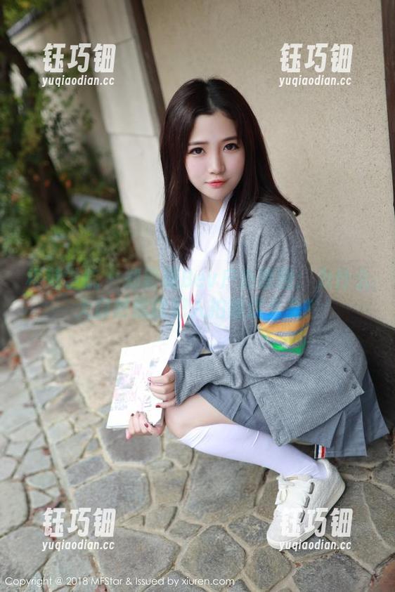 模范学院-郑颖姗Bev 模范学院 - 郑颖姗Bev户外原图:为什么大自然就能把人拍得这么美?