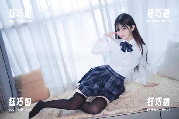 樱井宁宁 图片不够清晰?试试樱井宁宁的裤里丝高清图库!