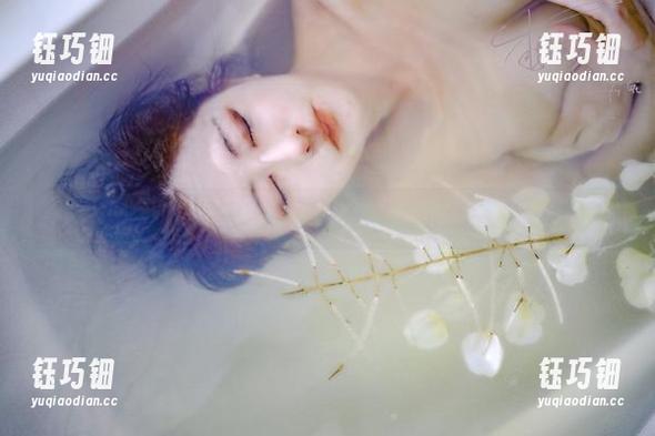 樱晚gigi 图片更新!樱晚gigi高跟鞋:美丽的背后,你可能不敢想象……