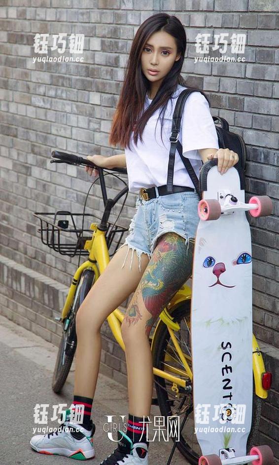 爱尤物-王俪丁 爱尤物 - 王俪丁的可爱写真合集真是让人想说,“天哪,不可以再这么可爱了!”