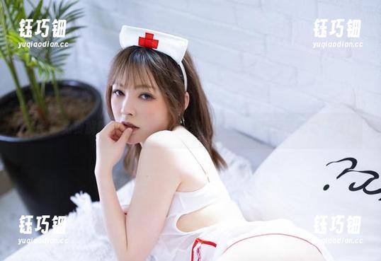 来吧！免费解锁白露Bululu的油亮图集，保证让你眼前一亮！