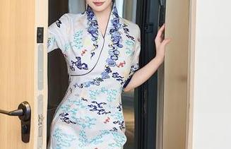 秀人网 – 不一样的婚纱照:FoxYini孟狐狸的写真让人怀疑人生?
