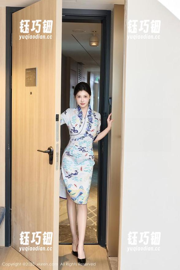 秀人网-FoxYini孟狐狸 秀人网 - 不一样的婚纱照:FoxYini孟狐狸的写真让人怀疑人生?