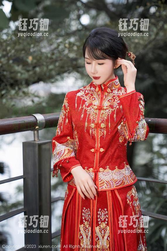 秀人网-萌汉药baby很酷 秀人网 - 萌汉药baby很酷户外写真集,免费作品来袭——准备好被她的魅力吸引!