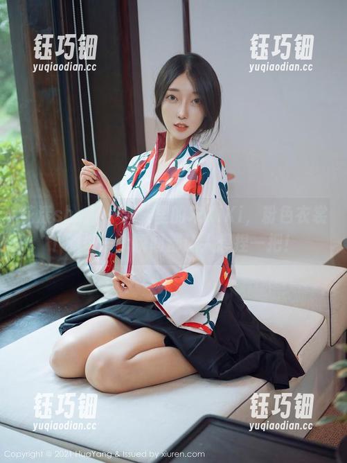花漾show-宋KiKi 花漾show - 合集里的宋KiKi,粉色衣裳下的每一个瞬间都让人想捏一把!