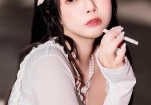 落落Raku与莉莉丝:精选集里的奇遇记,每一张都想给你讲故事!