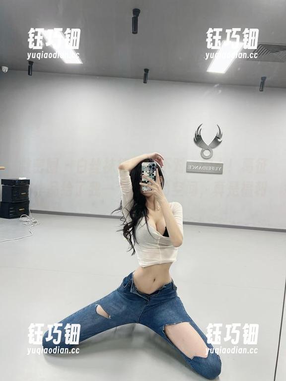 葛征 微密圈 - 白丝袜律师?不对,护士!葛征的作品给了我一个想象的空间,真是福利!
