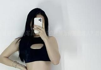 微密圈 – 铁锤姐姐的写真中，纯白战神为何如此迷人？我也想知道
