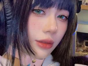 阿九从不咕咕的套装：作品下载，跟不同风格的她来一场奇妙约会！