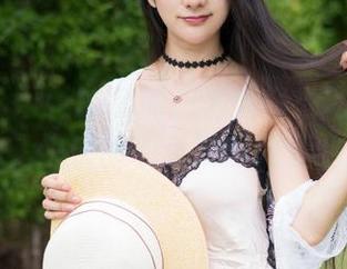 魅妍社 – Miki兔的户外秀场:网盘作品更新啦,快来围观我眼泪汪汪的幸福!